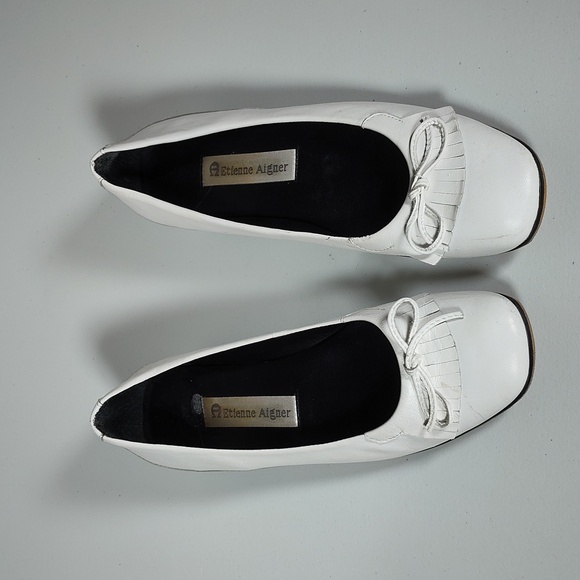Vintage Etienne Aigner white leather ballet loafers 6 - Picture 2 of 11